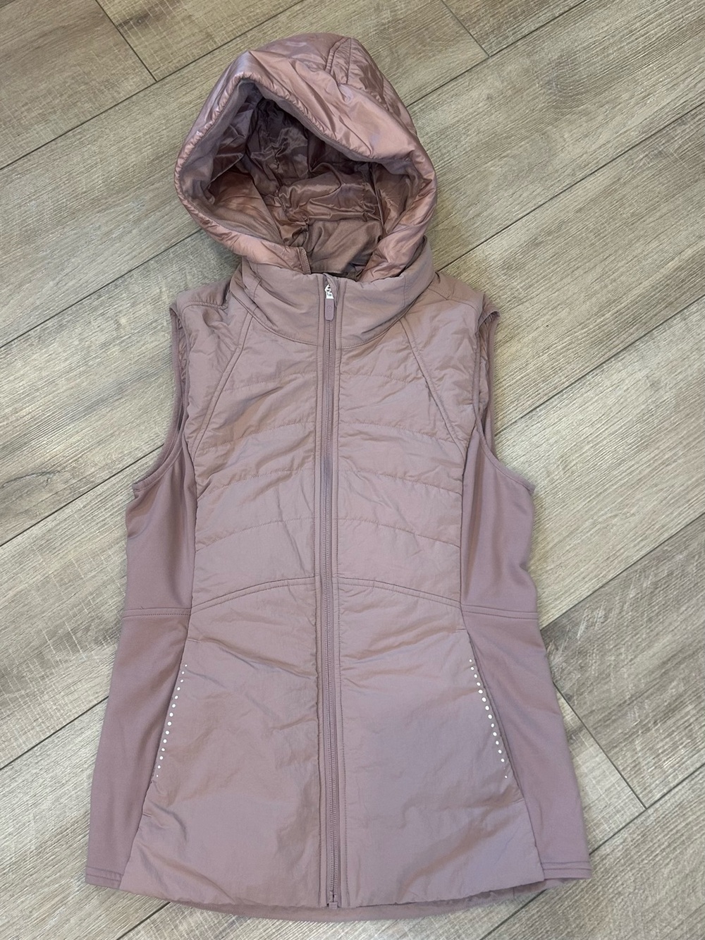 lululemon athletica Another Mile Quilted Hooded Vest  Sz 6 *Excellent Cond*